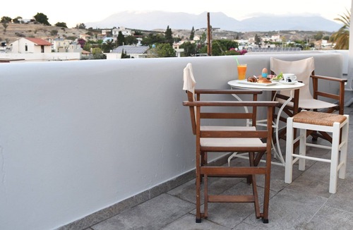 Pitsidia Apartment | Unique sea view apartment