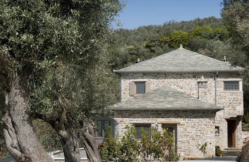 South Pelion Villa | Unwind Estate: Beachfront Luxury. Intimacy & privacy