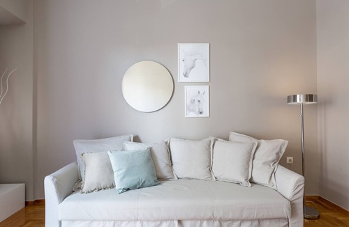 Pangrati Apartment | Urban Chic 1BD Apartment in Hilton district