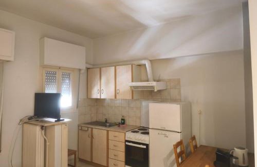 Filopappou Apartment | Urban city museum
