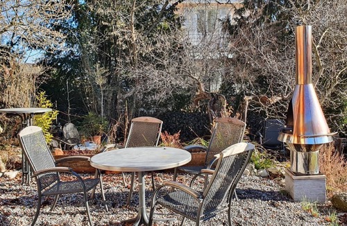 Liebefeld Ski Chalet | Vacation home in Bern's tranquil Garden District