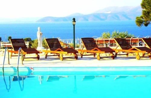 Sesi House | Vacation home Villa Agnanti in Marathonas - 26 persons, 10 bedrooms