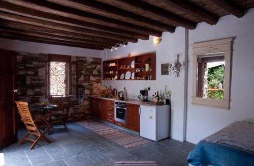 Valeontades House | Valeondades