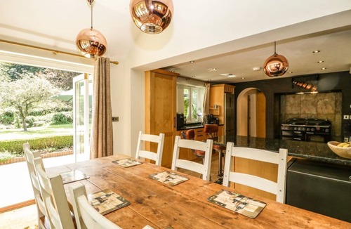 Devizes House | Valley House, Devizes