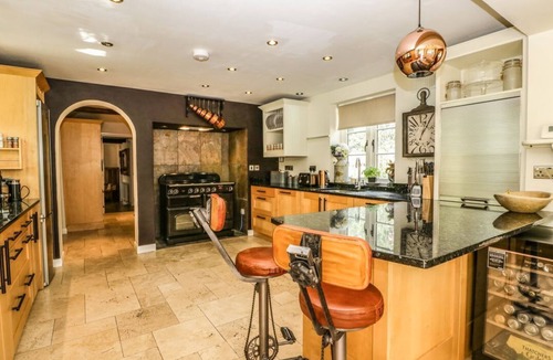 Devizes House | Valley House, Devizes