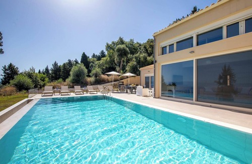 Notos Villa | Valtes Blue - Three Bedroom Villa, Sleeps 6