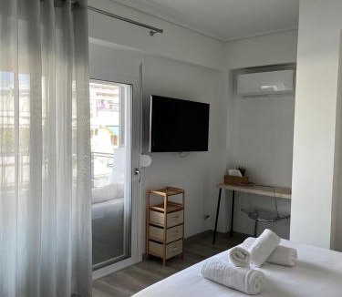 Ampelokipoi Apartment | Vamelon