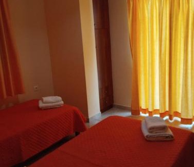 Mikros Gialos Apartment | Vardia Rooms