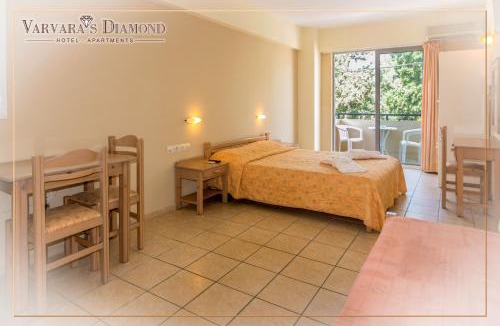 Platanes Apartment | Varvaras Diamond Hotel