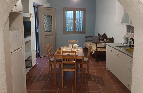 Elounda House | "VERANDA" TRADITIONAL MAISONETTE IN KATO CHORIO , ELOUNDA