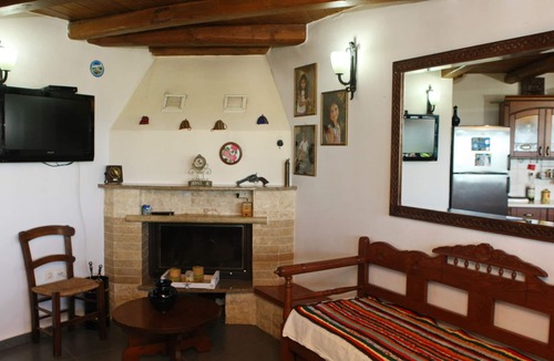 Patsos House | Vgorada, Cretan house in Νature