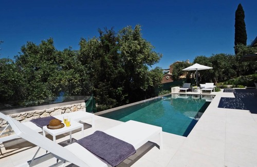 Agia Pelagia Chlomou Villa | Villa ∙ 2 bedrooms ∙ 4 guests