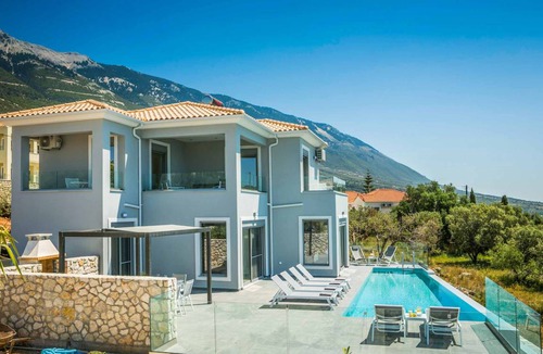 Vlachata Villa | Villa ∙ 3 bedrooms ∙ 6 guests