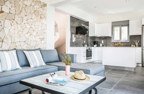 Vlachata Villa | Villa ∙ 3 bedrooms ∙ 6 guests