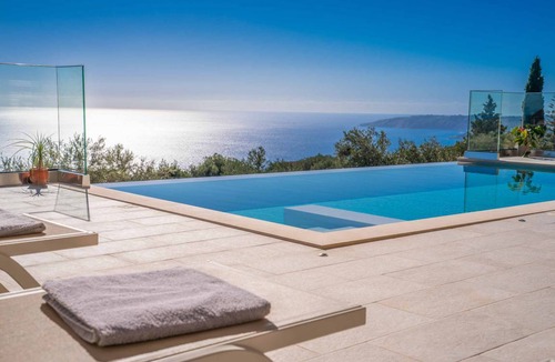 Vlachata Villa | Villa ∙ 3 bedrooms ∙ 6 guests