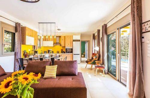 Monopari Villa | Villa ∙ 4 bedrooms ∙ 8 guests