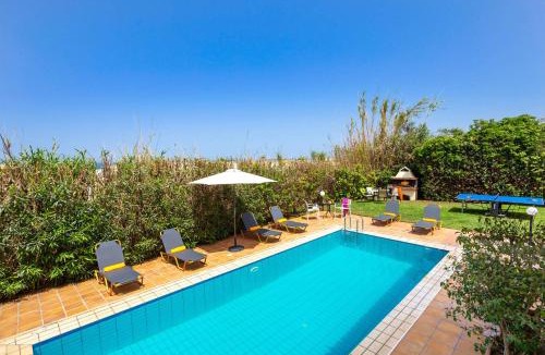 Maleme Villa | Villa Aggeliki by Villa Plus