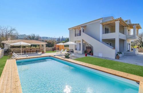 Sfakera Villa | Villa Alegria a Casa II by Villa Plus