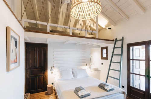 Agios Vlassios Villa | Villa Artemida - Three Bedroom Villa, Sleeps 8