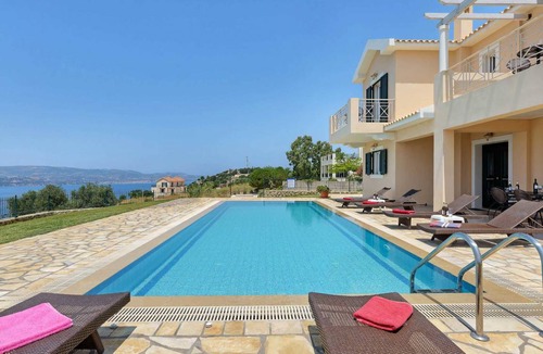 Lassi Villa | Villa Argostoli Bay Argostolion