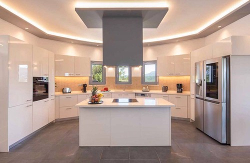 Limni Villa | Villa Asteria - Five Bedroom Villa, Sleeps 12