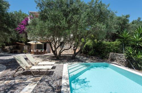 Dafnata Villa | Villa Aziza