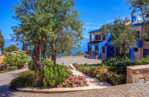 Agia Pelagia Chlomou Villa | Villa Belvedere, a hidden paradise in Corfu. High luxury villa with amazing view
