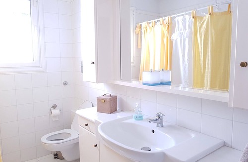 Rafina-Pikermi House | Villa Blue. Two storey house, 100 meters from sea