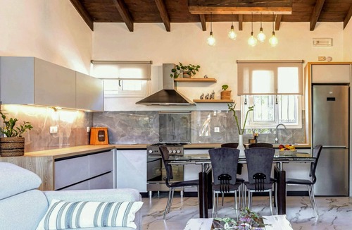 Achilleio Villa | Villa Claire Corfu