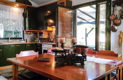 Veroia House | Villa de Calma. a natural health resort in a peaceful and friendly village.