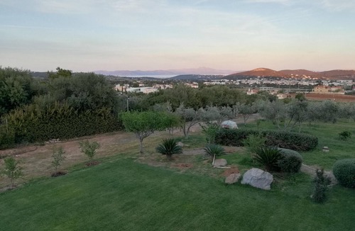 Rafina-Pikermi Apartment | Villa Dimitra - Apartment