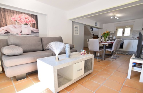 Kaligata Apartment | Villa Ela vacation apartment Leon