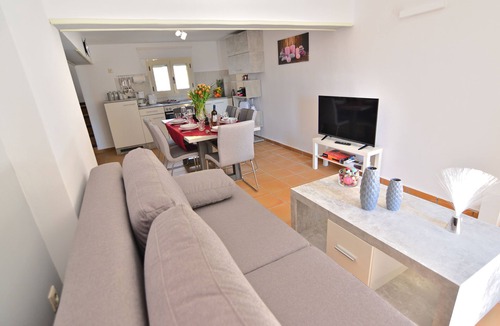 Kaligata Apartment | Villa Ela vacation apartment Leon