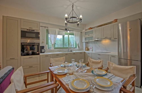 Almiros Beach Villa | Villa Elaia – Vacation villa with private pool in Corfu, Greece
