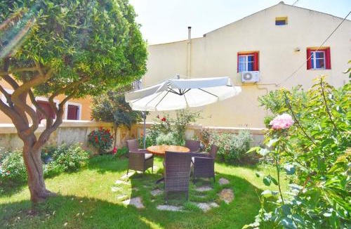 Dafnata Villa | villa elenis