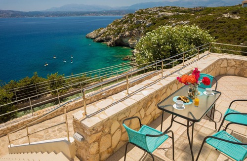Marathi Villa | Villa Elion with Pool, Astonishing Sea and Mountain Views and Totally Privacy