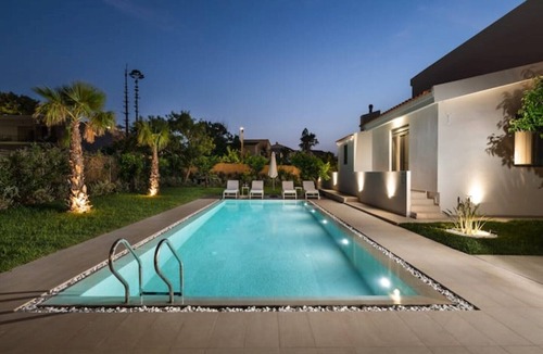 Platanias Town Villa | Villa Elora Platanias
