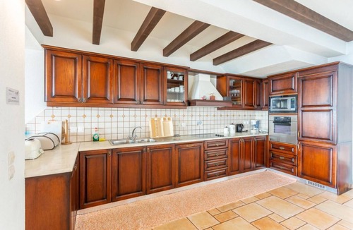Petaleia Villa | Villa Emilios - Three Bedroom Villa, Sleeps 6