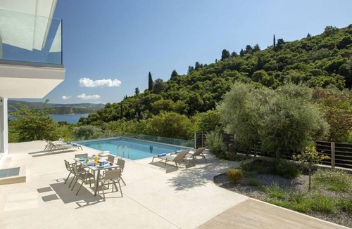 Katouna Villa | Villa Euriclea Villas Harriet, with sea view!