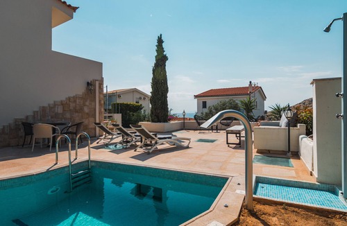 Palaia Fokaia Villa | Villa Eve, Next to the Temple of Poseidon. Private Pool next to the beach