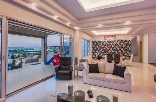 Tingaki House | Villa Fotaki