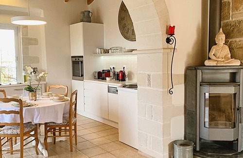 Drapanos House | Villa Free Spirit Crete- Boutique Villa with Seaview, Jacuzzi, BBQ, AC, Wifi