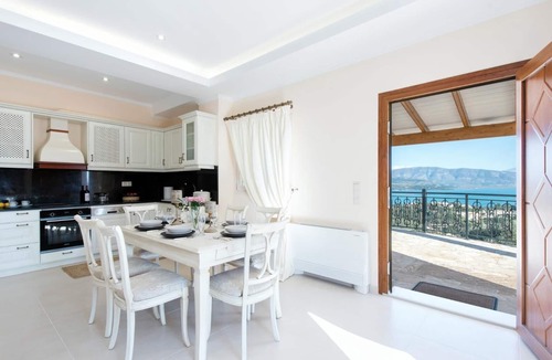 Vlachatika Villa | Villa Frosso - Three Bedroom Villa, Sleeps 6