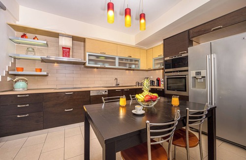 Vari Villa | Villa Galano: Explore the Athenian Riviera