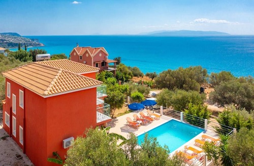 Vlachata Villa | Villa Georgia - Three Bedroom Villa, Sleeps 8