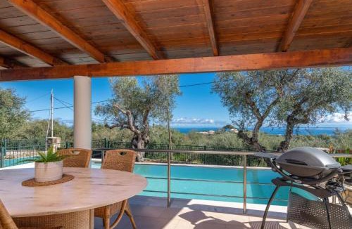 Tragaki Villa | Villa Gisele by Villa Plus
