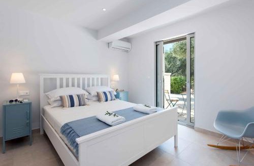 Kassiopi Villa | Villa Helonaki