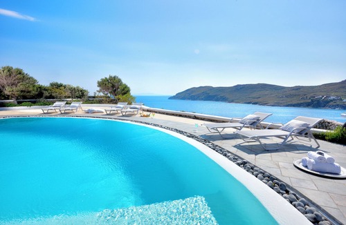 Drafaki Villa | Villa Irida