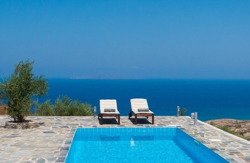 Sitia Villa | Villa Isidora - Three Bedroom Villa, Sleeps 6