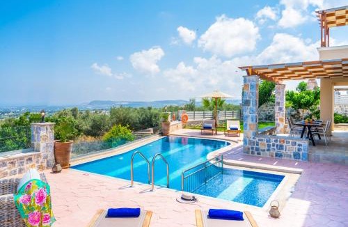 Kirianna House | Villa Kantifes 4 Families or Couples with Private Pool & BBQ